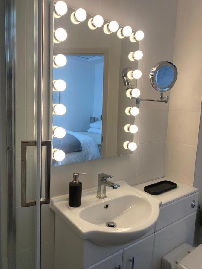 Brownston Apartments Modbury Екстер'єр фото