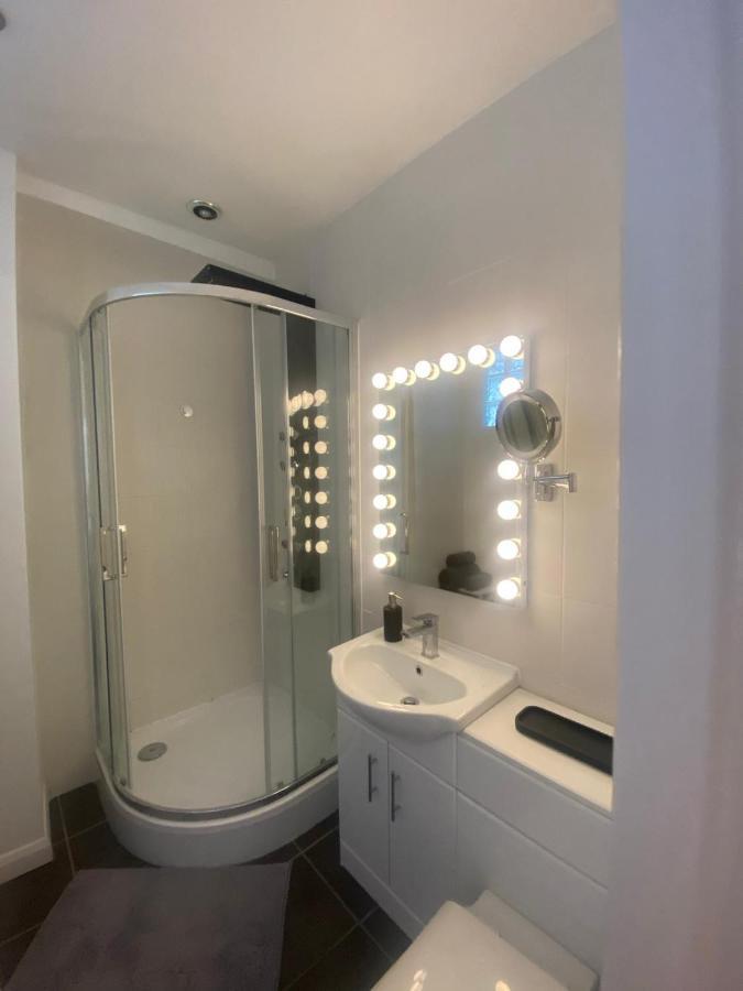 Brownston Apartments Modbury Екстер'єр фото