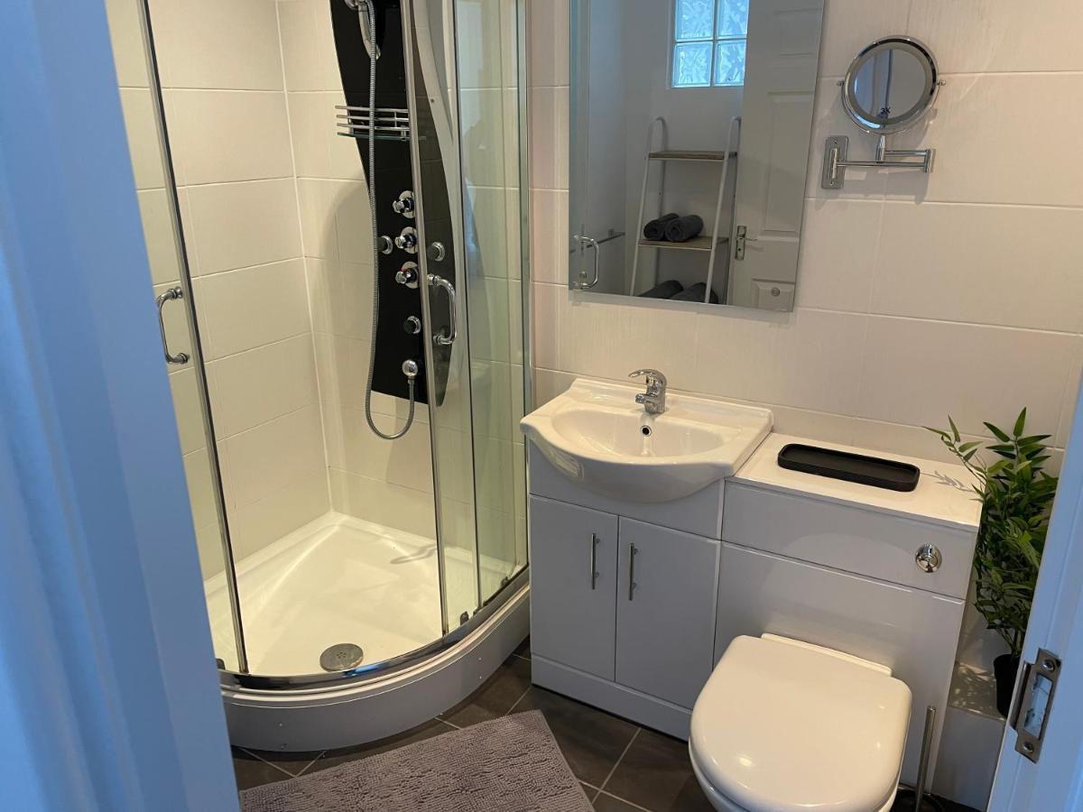 Brownston Apartments Modbury Екстер'єр фото